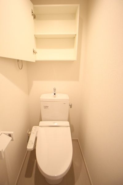 【トイレ】　温水洗浄便座付き♪参考画像101号室
